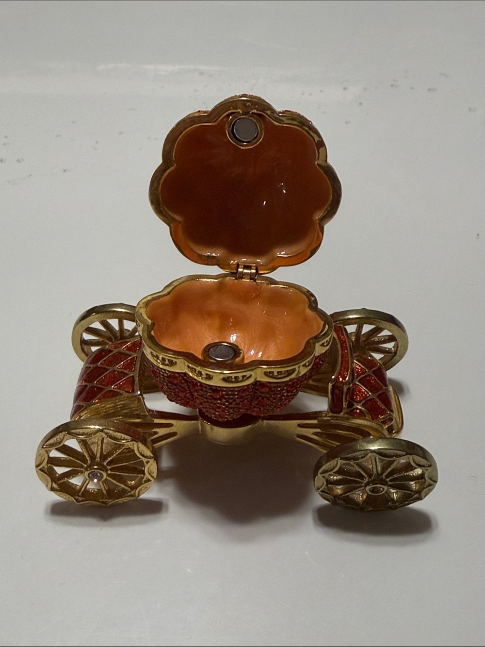 Ornamental Cinderella Pumpkin Carriage Jewelry Trinket Carriage Like New - Picture 5 of 9